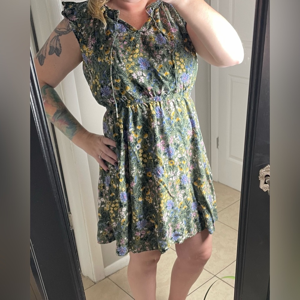 Old Navy Green Floral Mini Dress